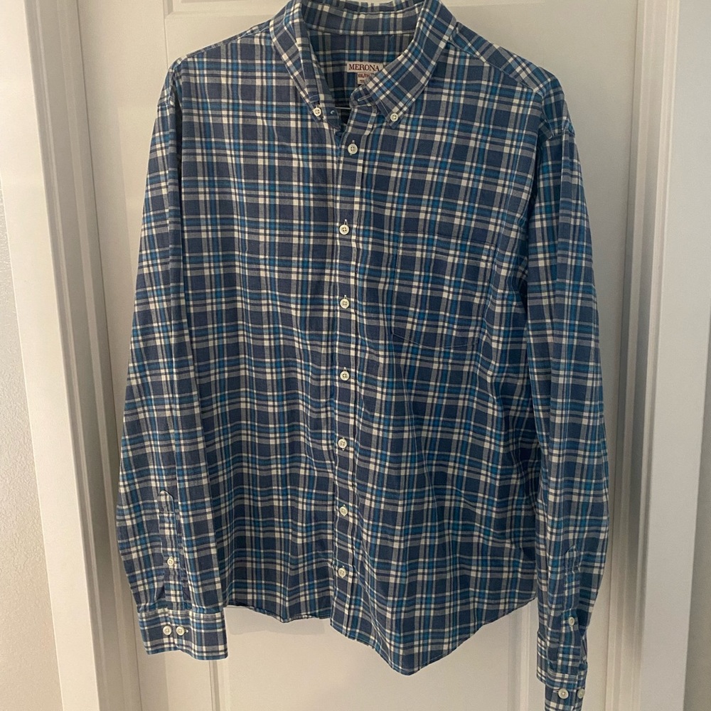 Men’s long sleeve button down shirt
